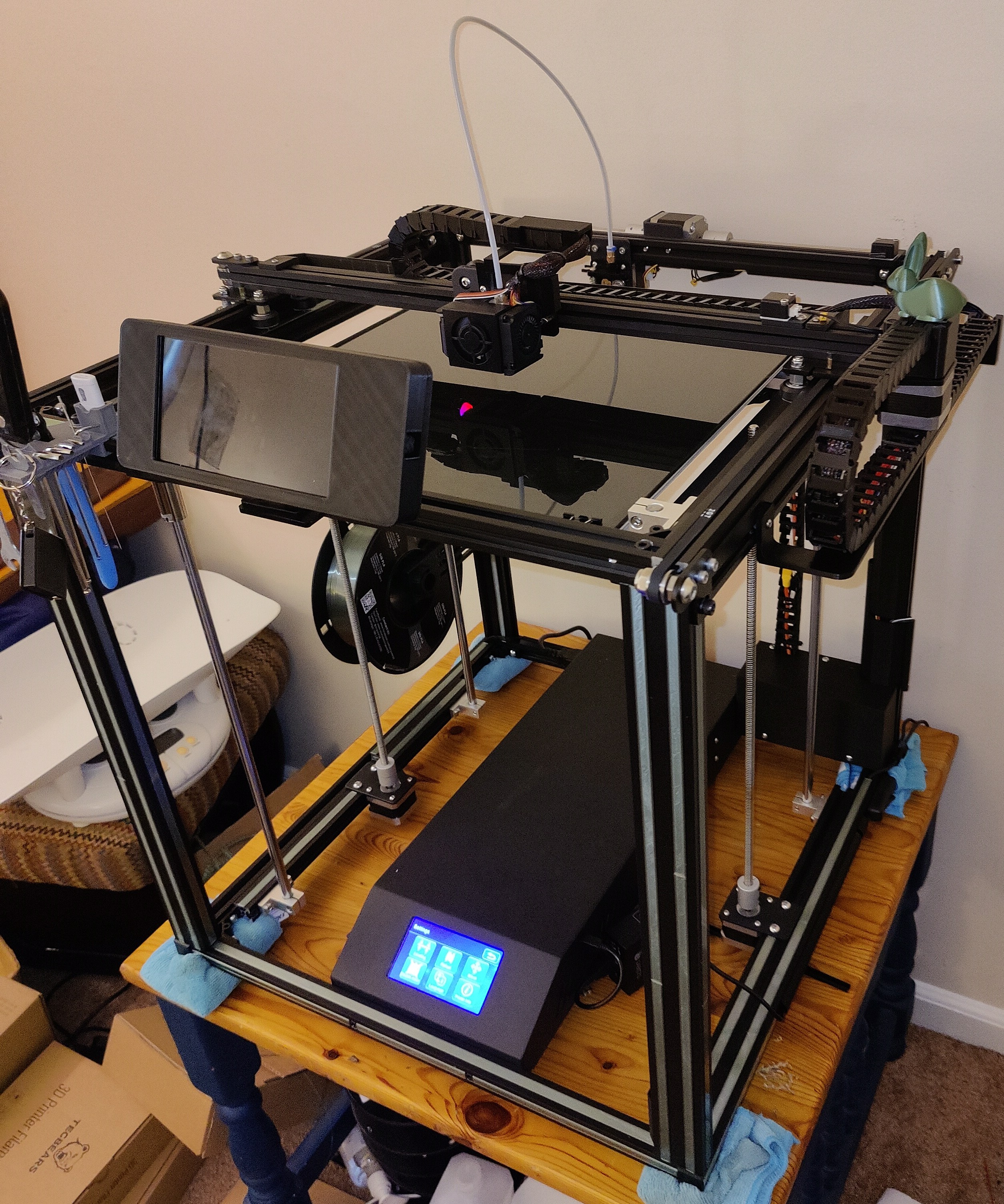 MrMakeIt with early modifications